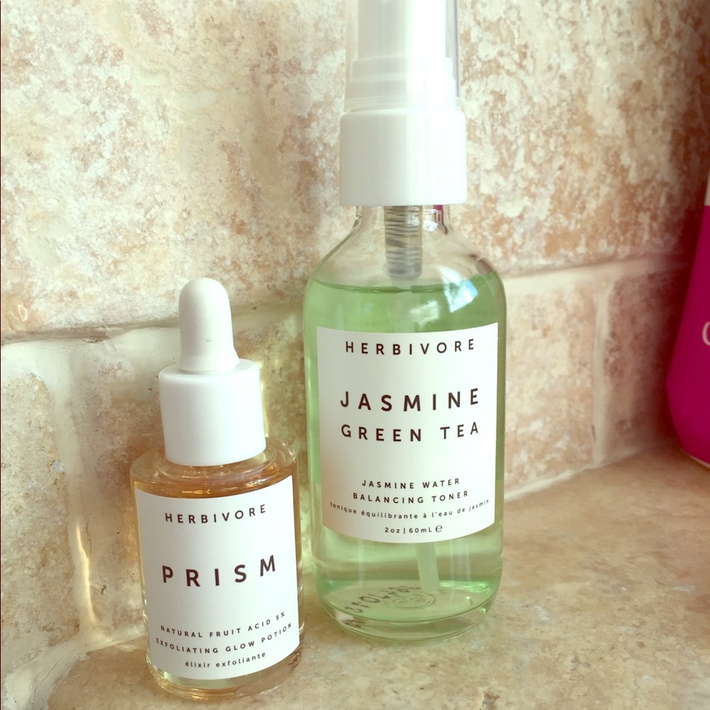 Herbivore Prism Oil & Jasmine Green Tea Face Spray